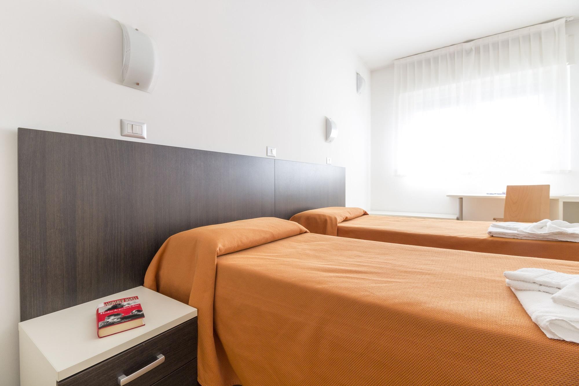 Hotel Sharing Turin Exterior photo