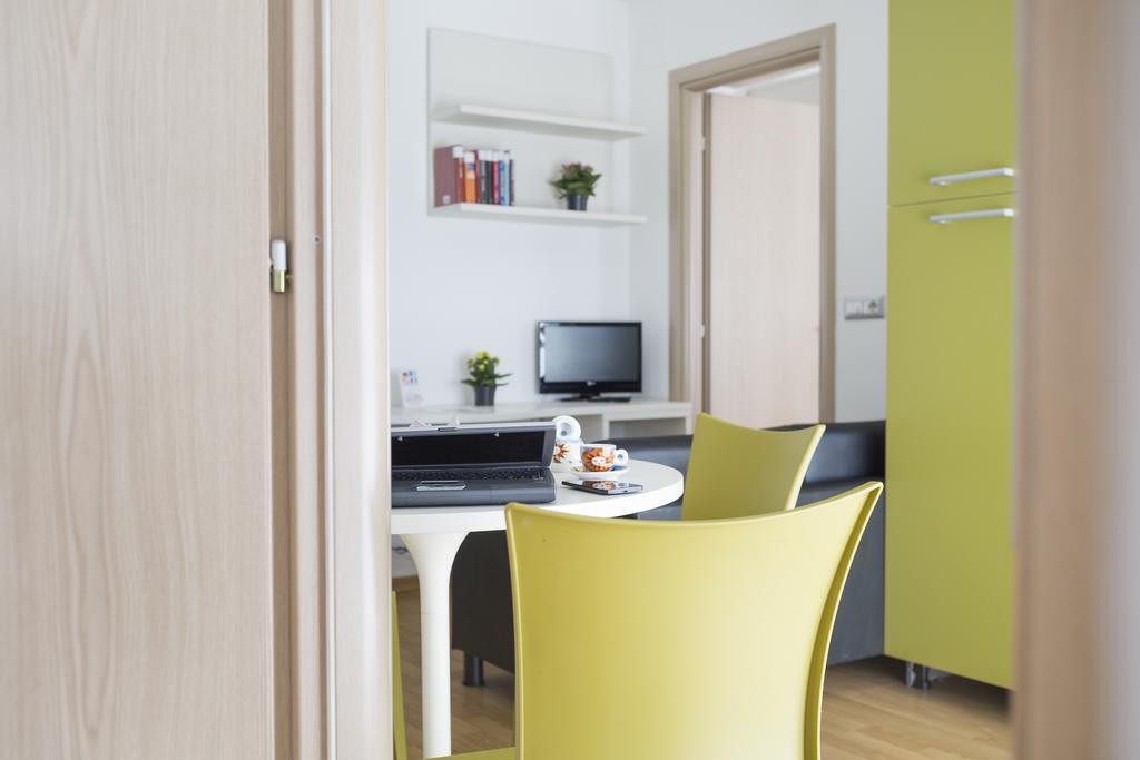 Hotel Sharing Turin Exterior photo