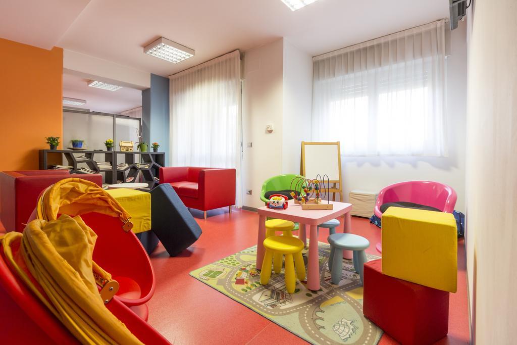 Hotel Sharing Turin Exterior photo